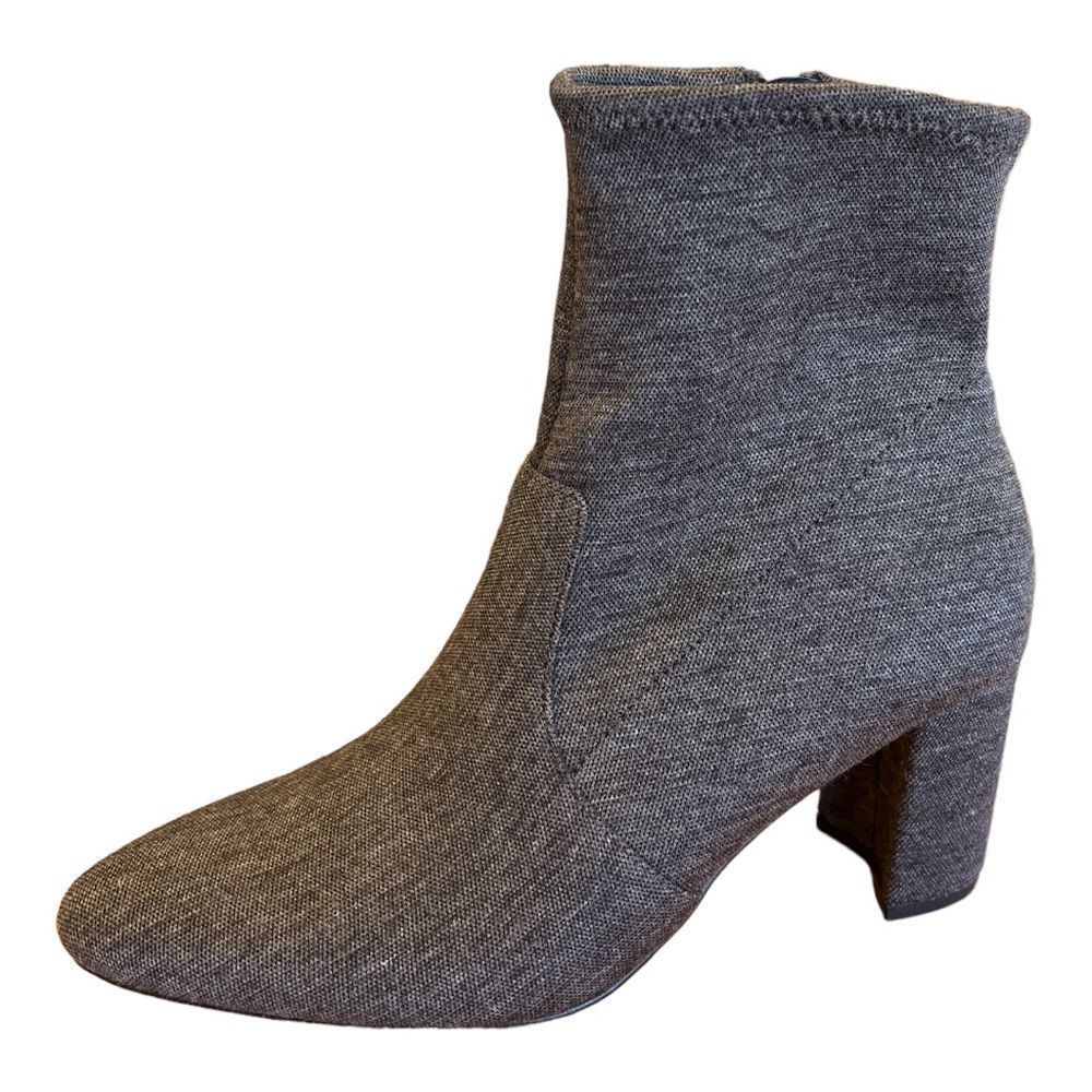 AEROSOLES Sexy Comfy Slim Slim Party NWT Gray Booties (size 6)